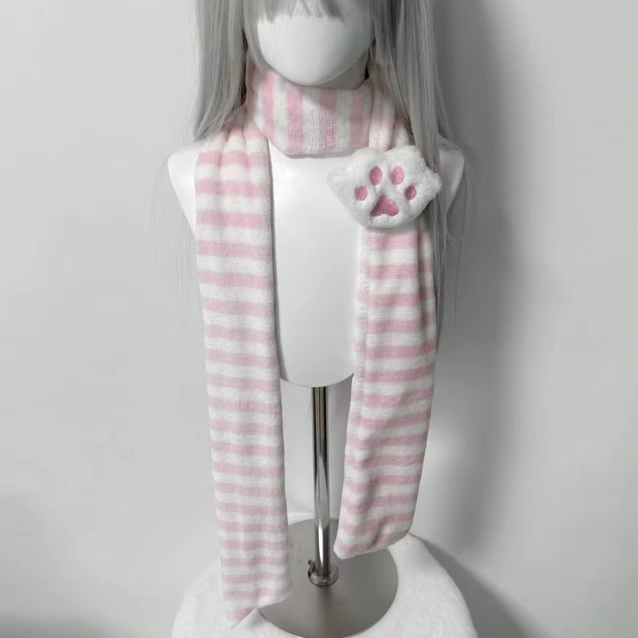 Écharpe Kawaii à motif patte de chat