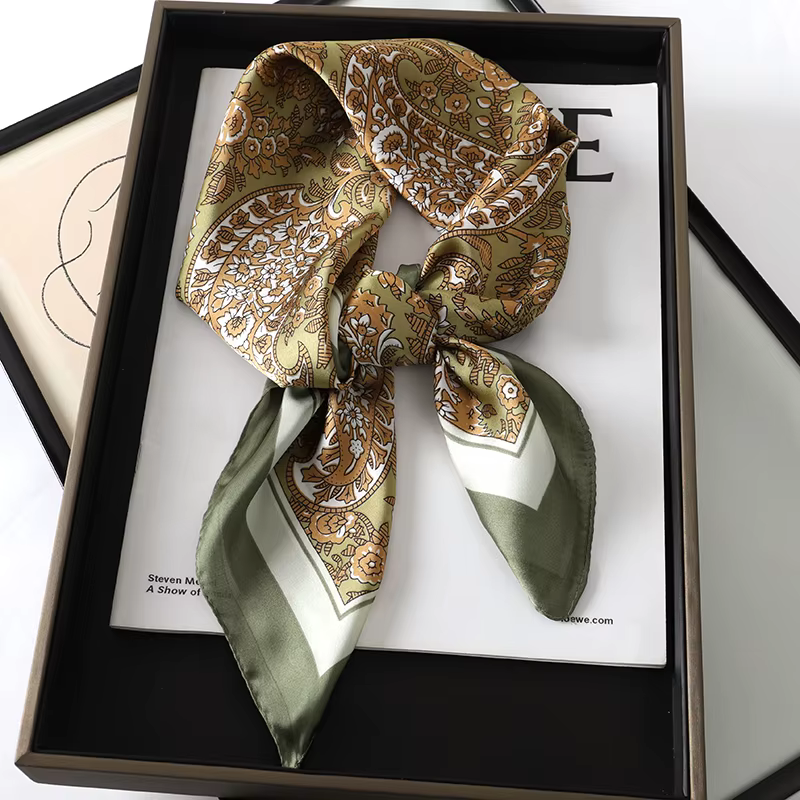 Foulard carré de luxe pour femmes, hijab, mouchoir, imprimé, bandana