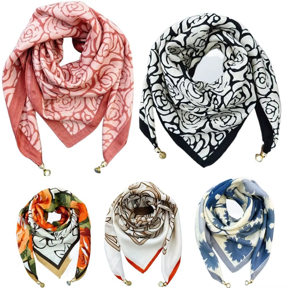 Écharpe carrée en satin de style vintage pour femme