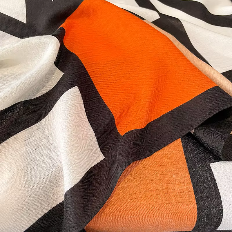 Foulard Carré Géométrique en Coton pour Femme