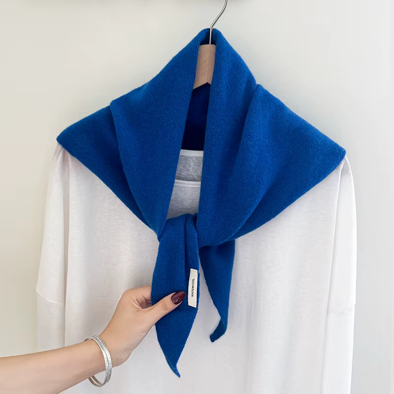Écharpe tricotée 100% laine pour femme