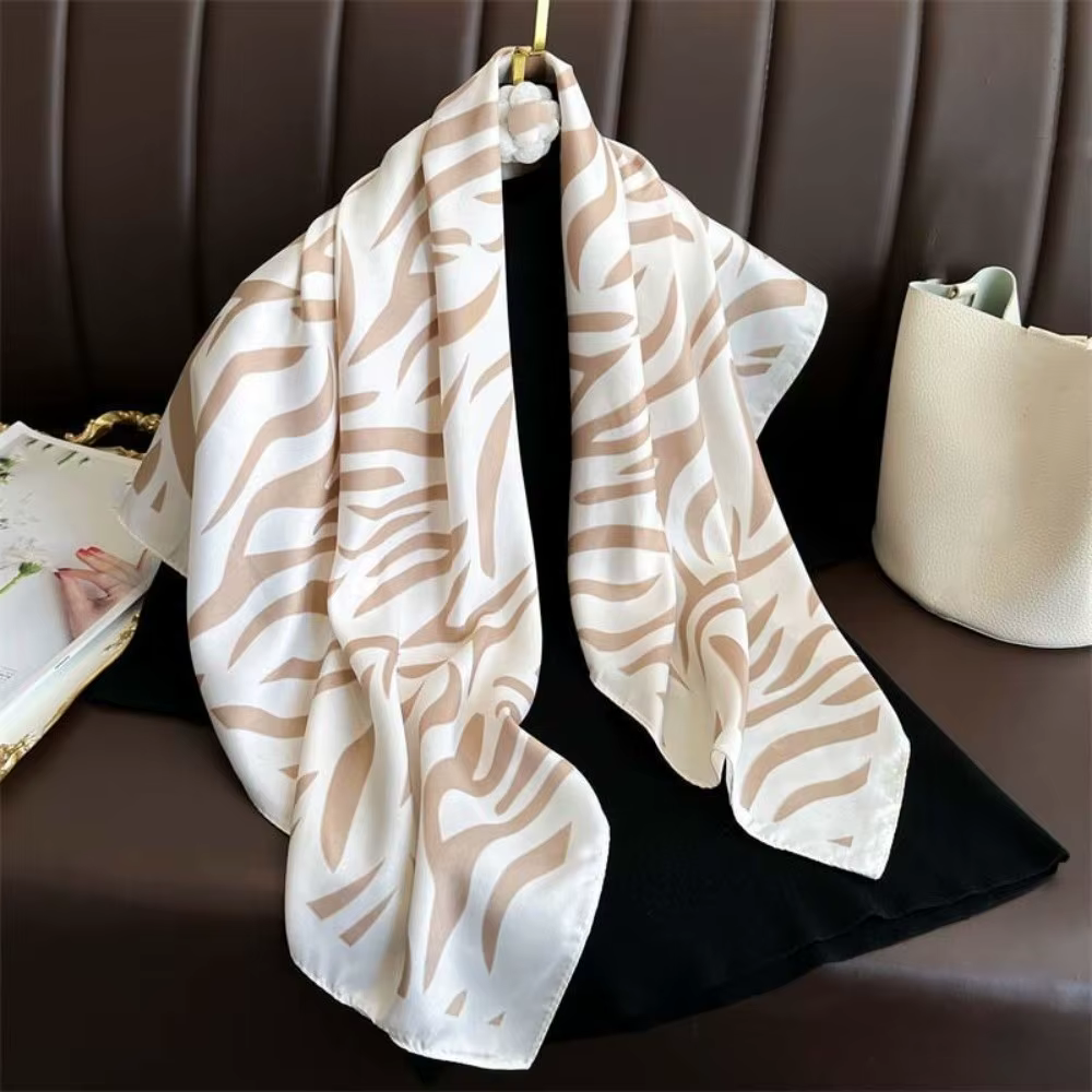 Châle à motifs 90 CM, Foulard carré léger