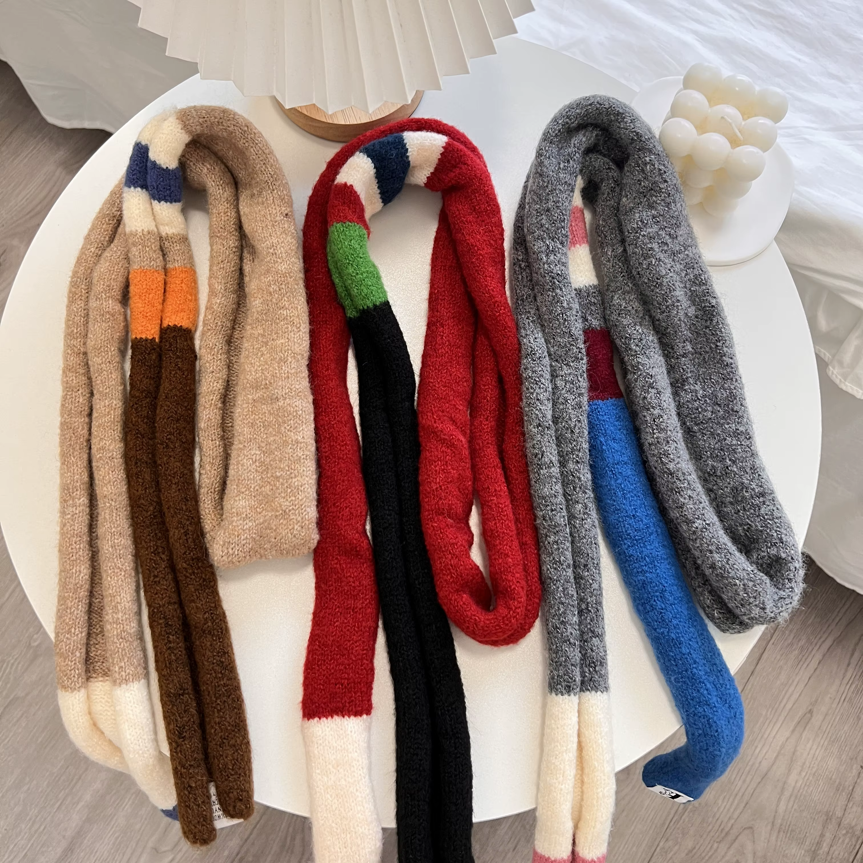 Écharpe en peluche rayée en laine pour femmes