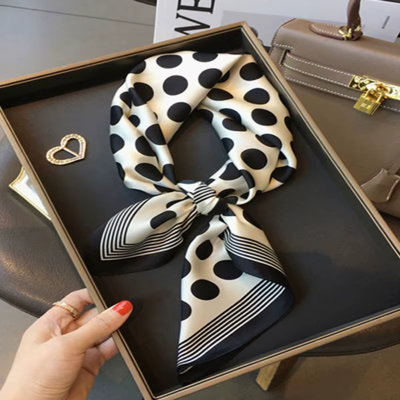 Foulards en soie pour femmes