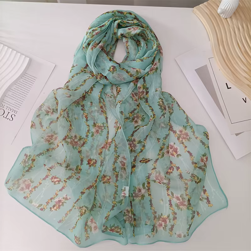 Rouge petite fleur femmes élégant en mousseline de soie Georgette Bandana écharpe été plage crème solaire mince Hijab