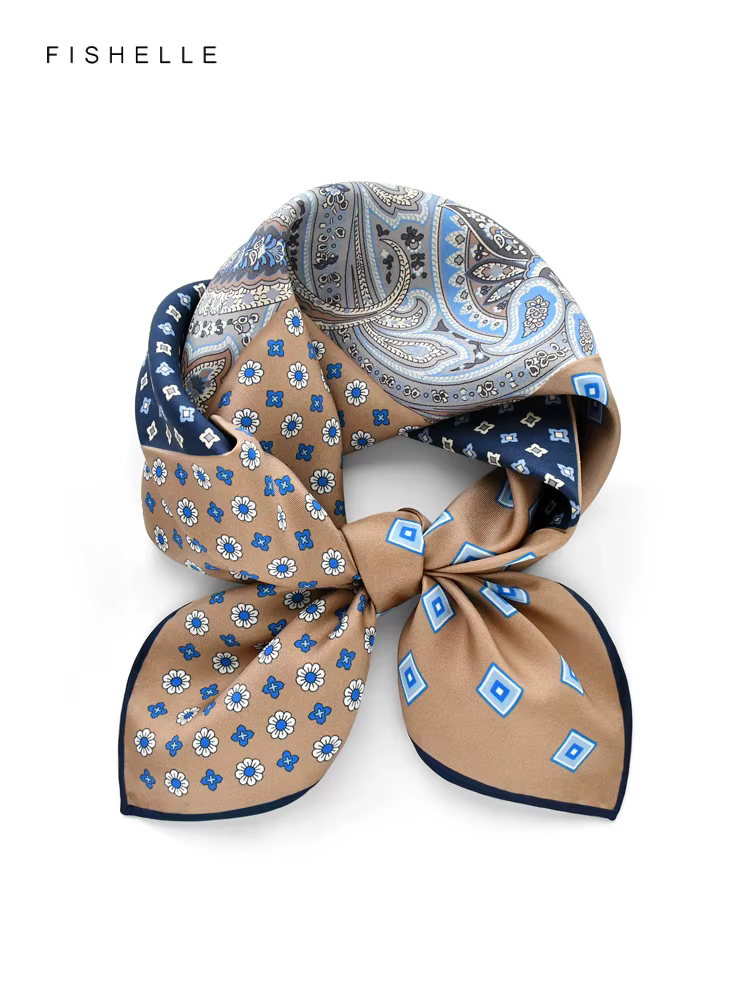Petit Foulard Carré en Soie Naturelle Patchwork de Couleur Camel