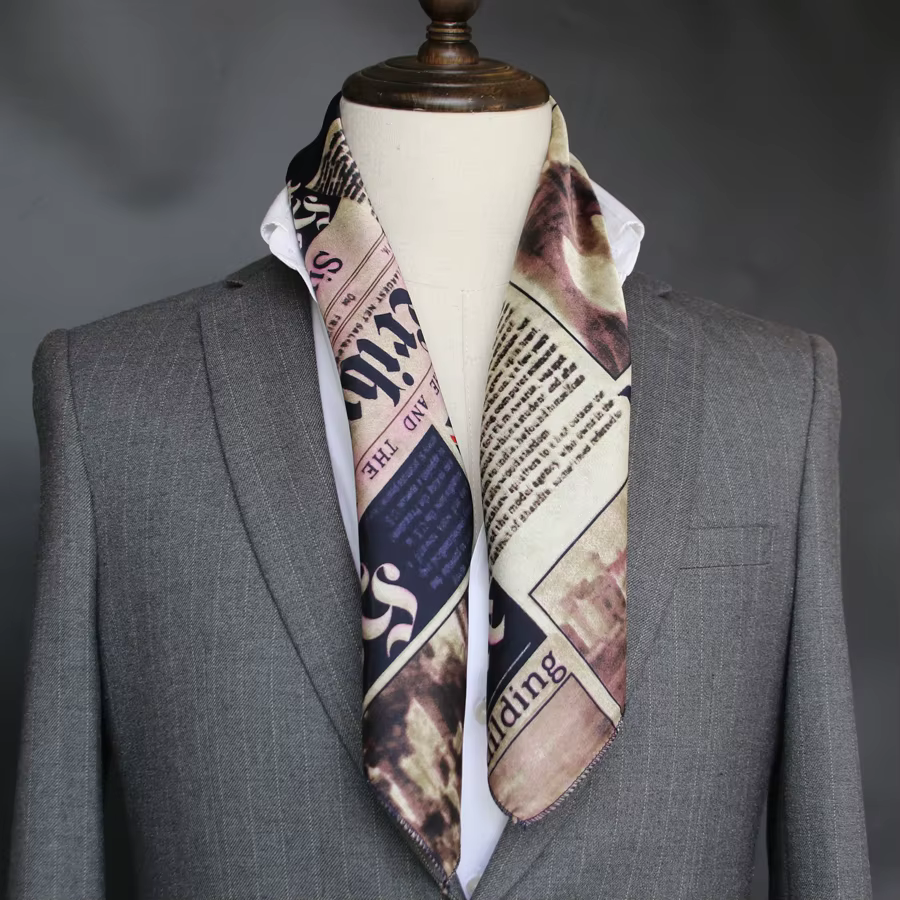 Bouton gratuit 70 écharpe carrée foulard en soie pour hommes Couple à pois rétro artistique mince imprimé costume chemise tout assorti
