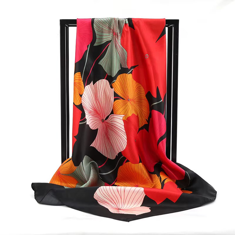 Foulard Carré Élégant en Satin pour Femme