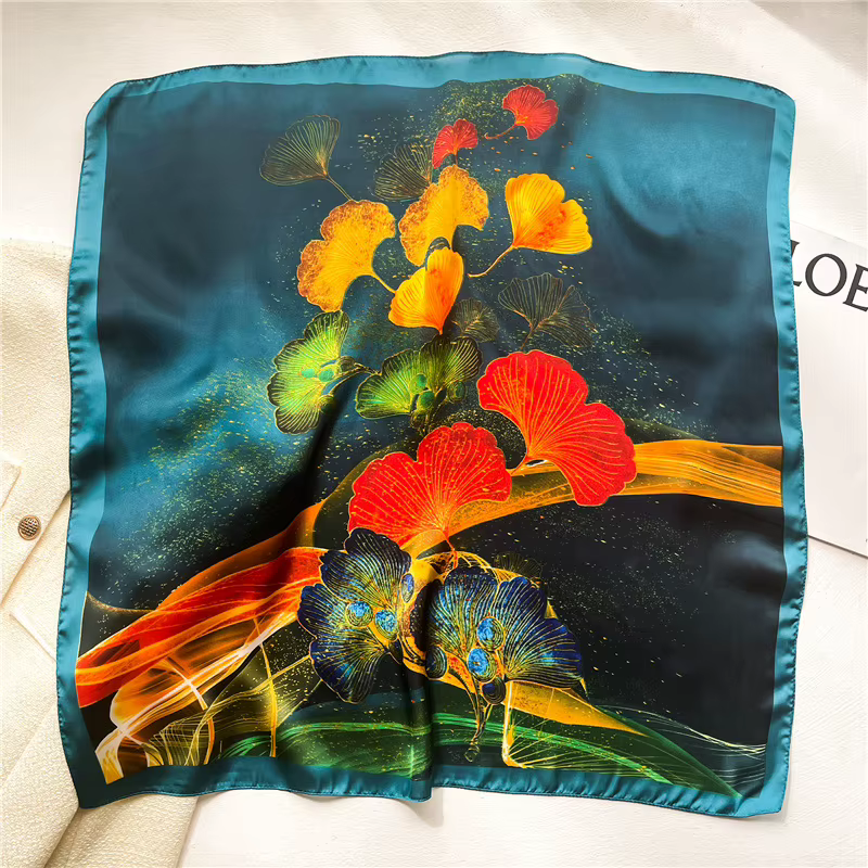 Foulard carré en soie feuille de Ginkgo coloré pour femme