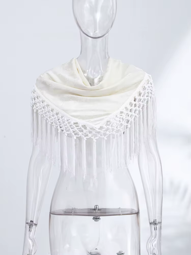 Écharpe Jacquard à Pompons Tendance pour Femme