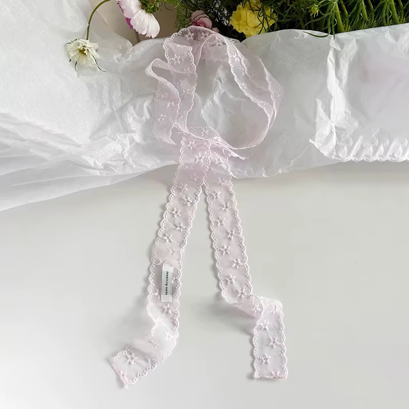Écharpe longue en soie tendance Star Lace pour femme