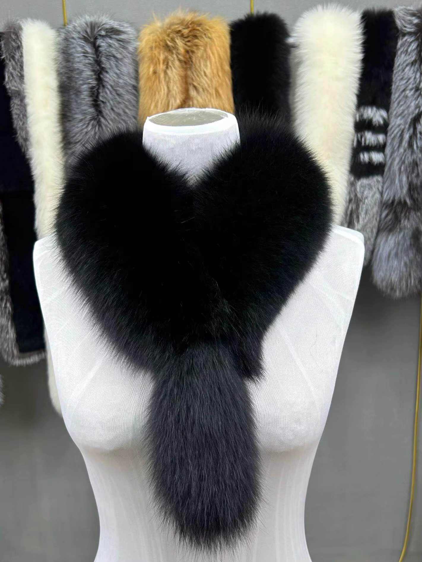 Nouvelle Écharpe de Luxe en Véritable Fourrure de Renard – Élégante