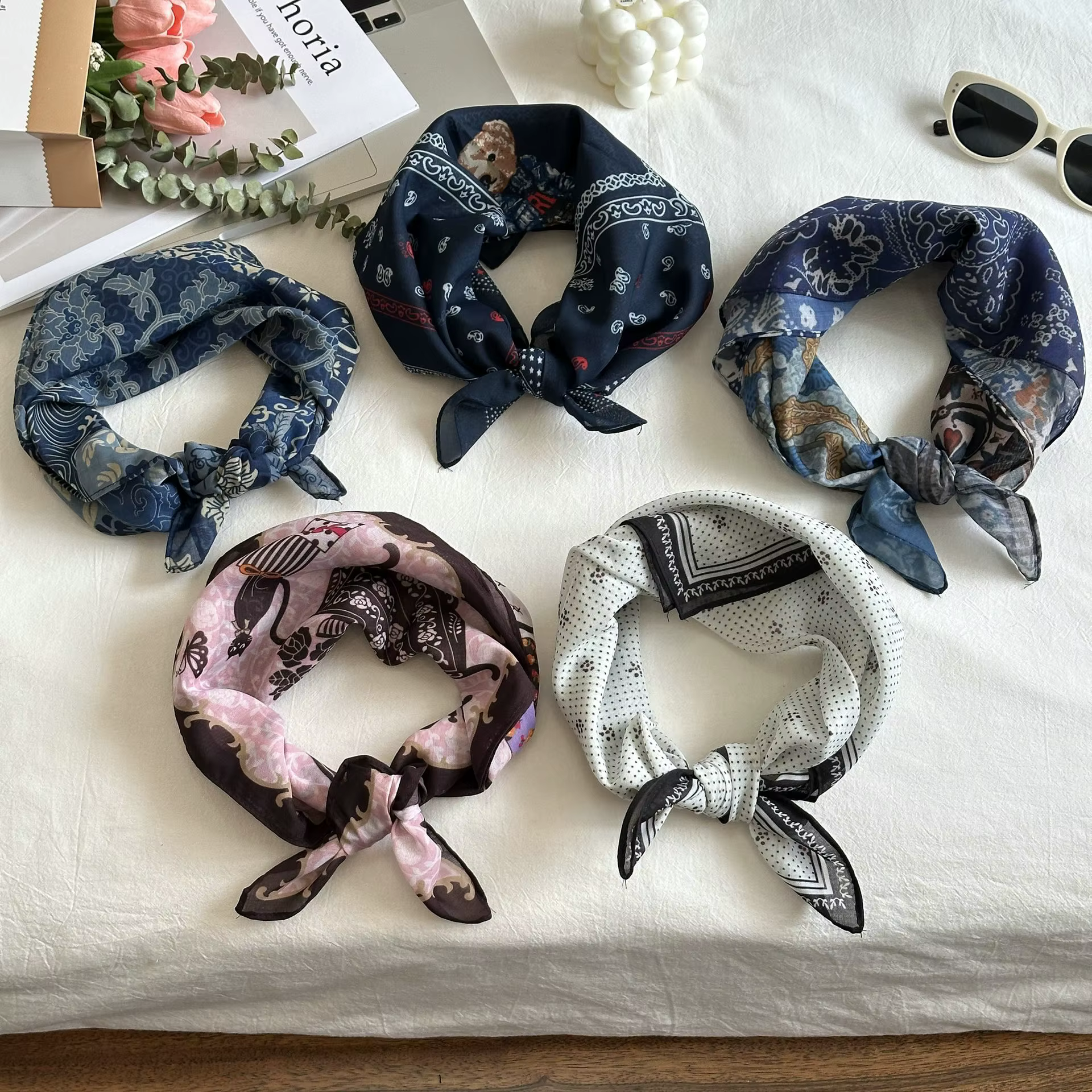 Haute qualité nouvelle mode marque de luxe foulard carré en soie femmes Satin cou cravate femme cheveux Bandana