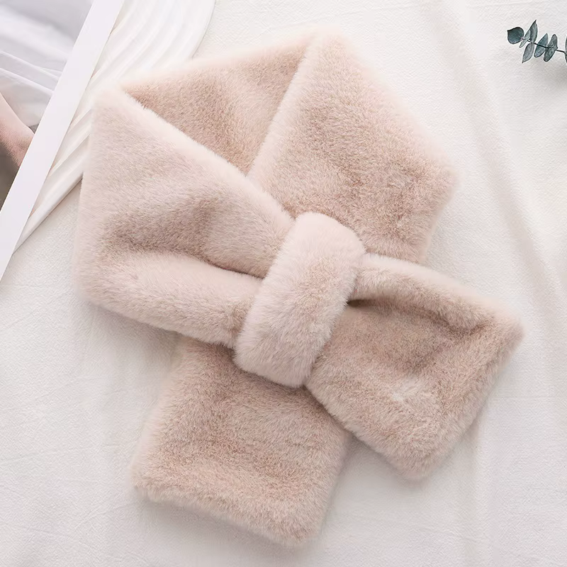 Écharpe en fausse fourrure de lapin pour fille