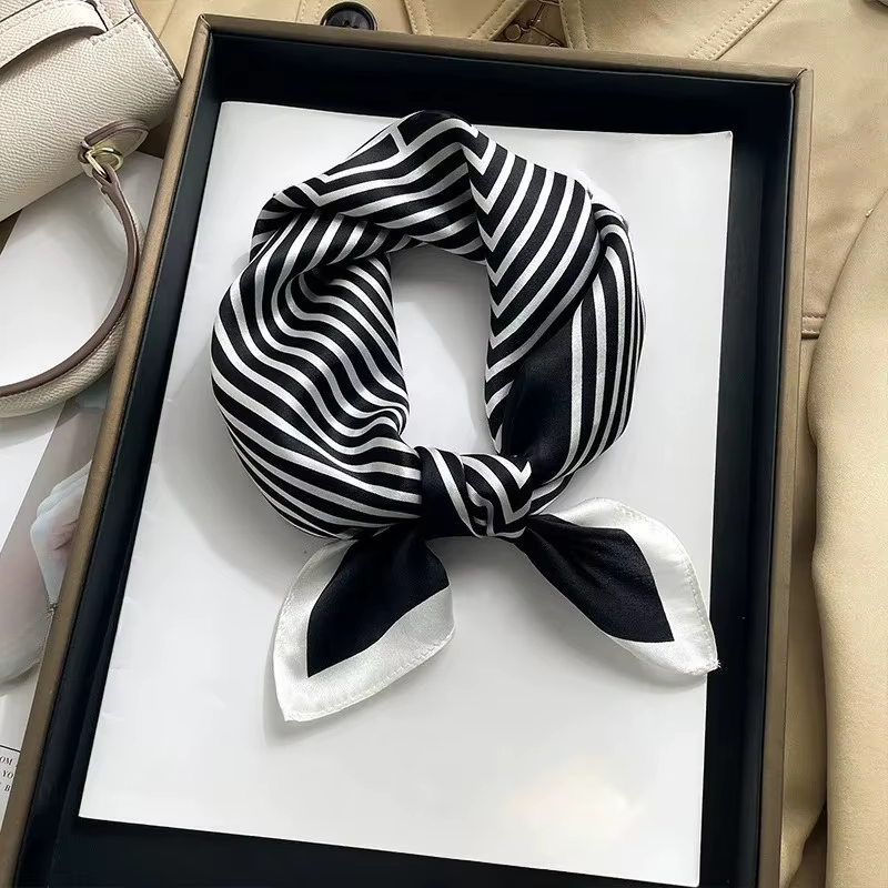 Femmes 100% foulard en soie de mûrier noir blanc rayé foulards carré