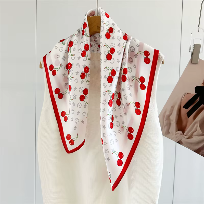 Foulard en soie pour femmes