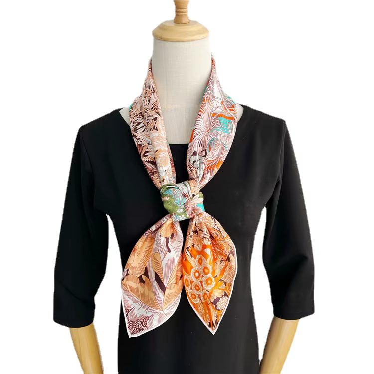Foulard en soie de mûrier marque de luxe femmes foulards carrés Hijab châle enveloppement concepteur femme