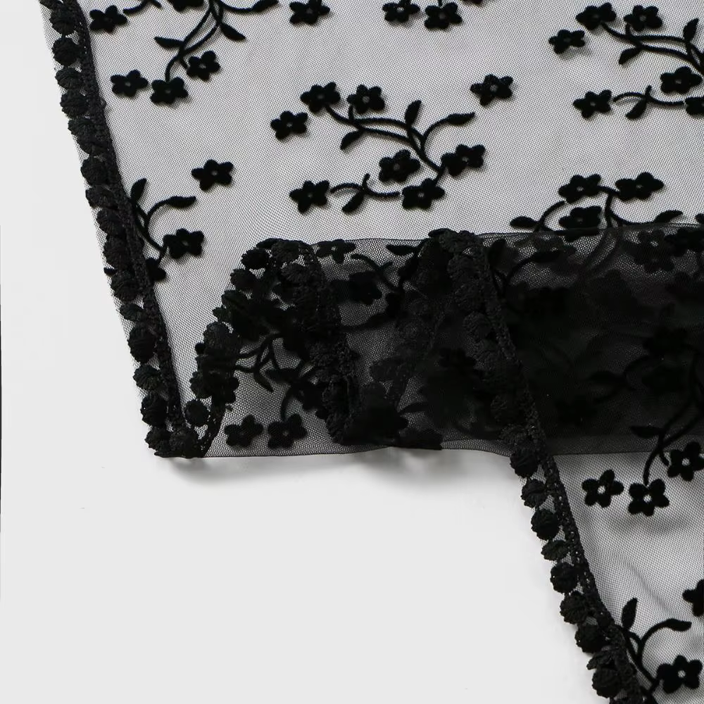 Nouveau Écharpe en dentelle ajourée broderie mince rideau de pet Vintage couleur unie Foulard Bandana femmes