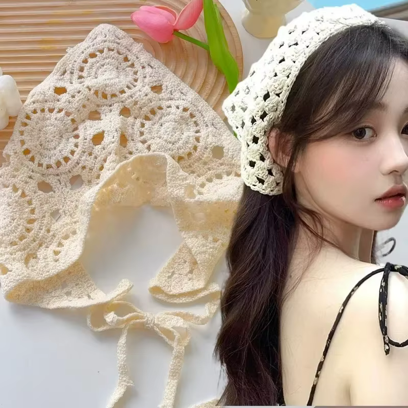 Foulard triangulaire bohème en dentelle de coton blanc pour femme
